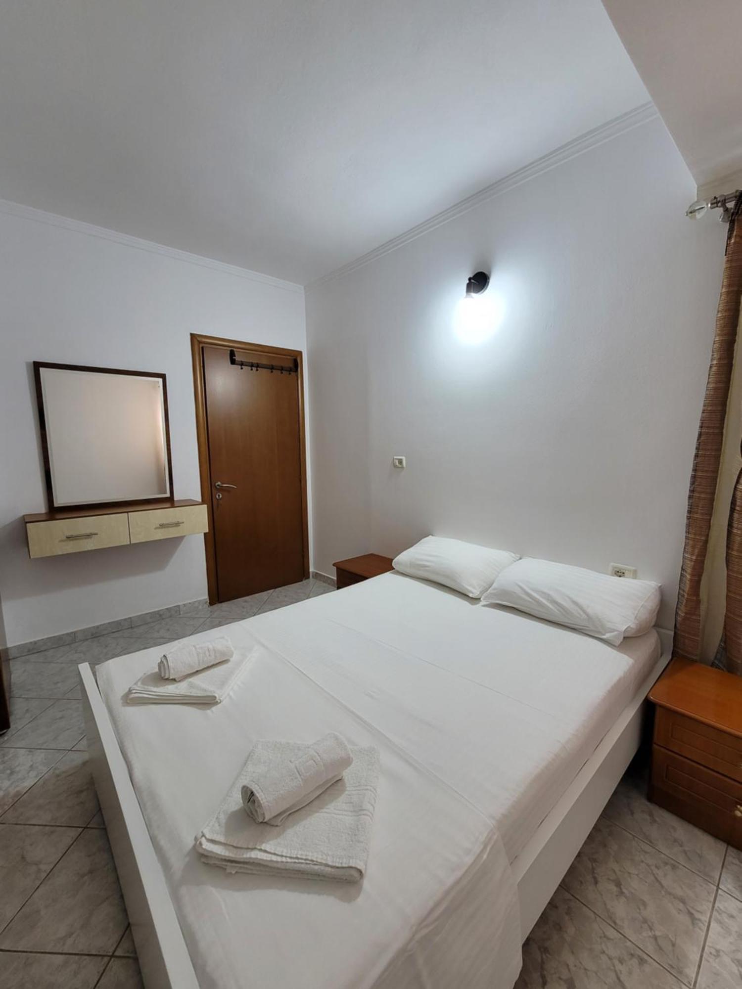 City Center Gjordeni Apartments Ksamil Ngoại thất bức ảnh