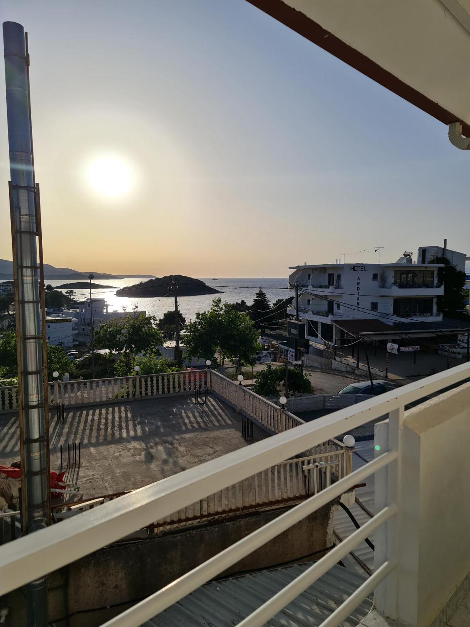 City Center Gjordeni Apartments Ksamil Ngoại thất bức ảnh
