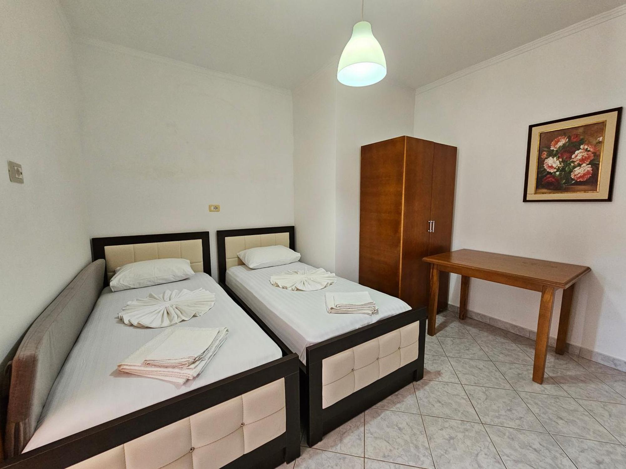 City Center Gjordeni Apartments Ksamil Ngoại thất bức ảnh