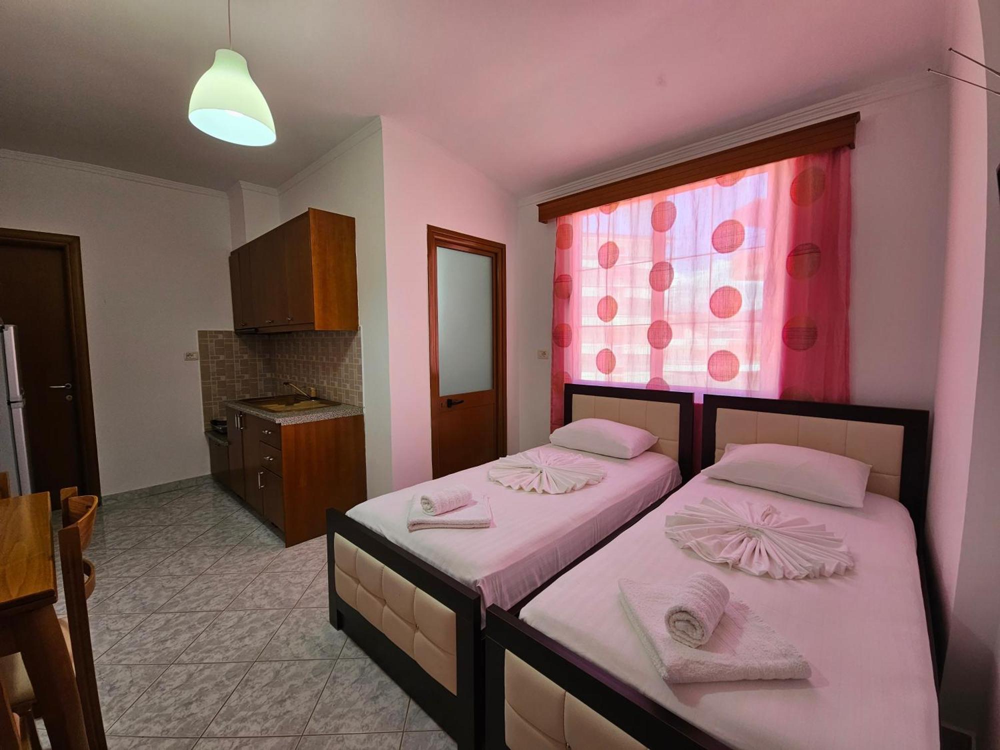 City Center Gjordeni Apartments Ksamil Ngoại thất bức ảnh